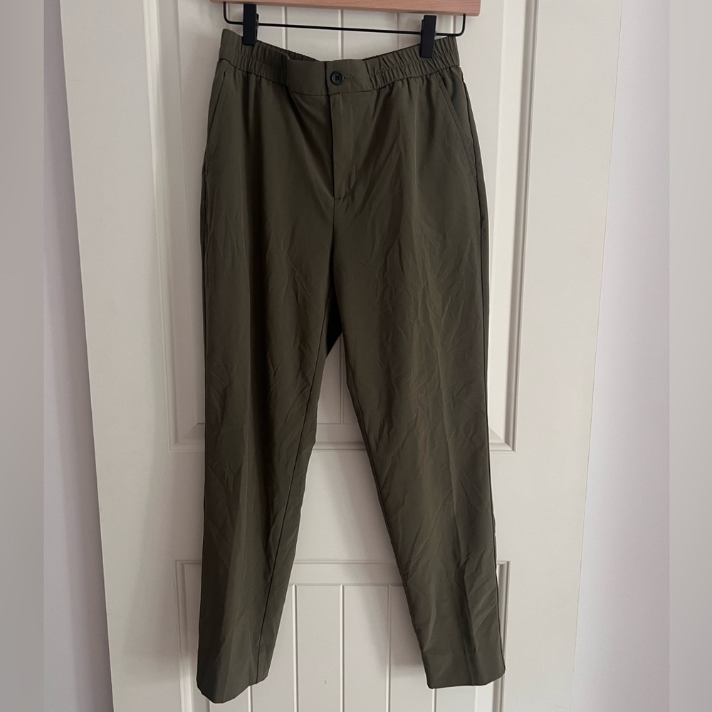 Banana Republic Factory Olive Green Tapered Pants